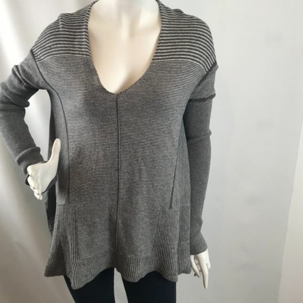 LAMB tunic black and grey striped sweater vintage long sleeve